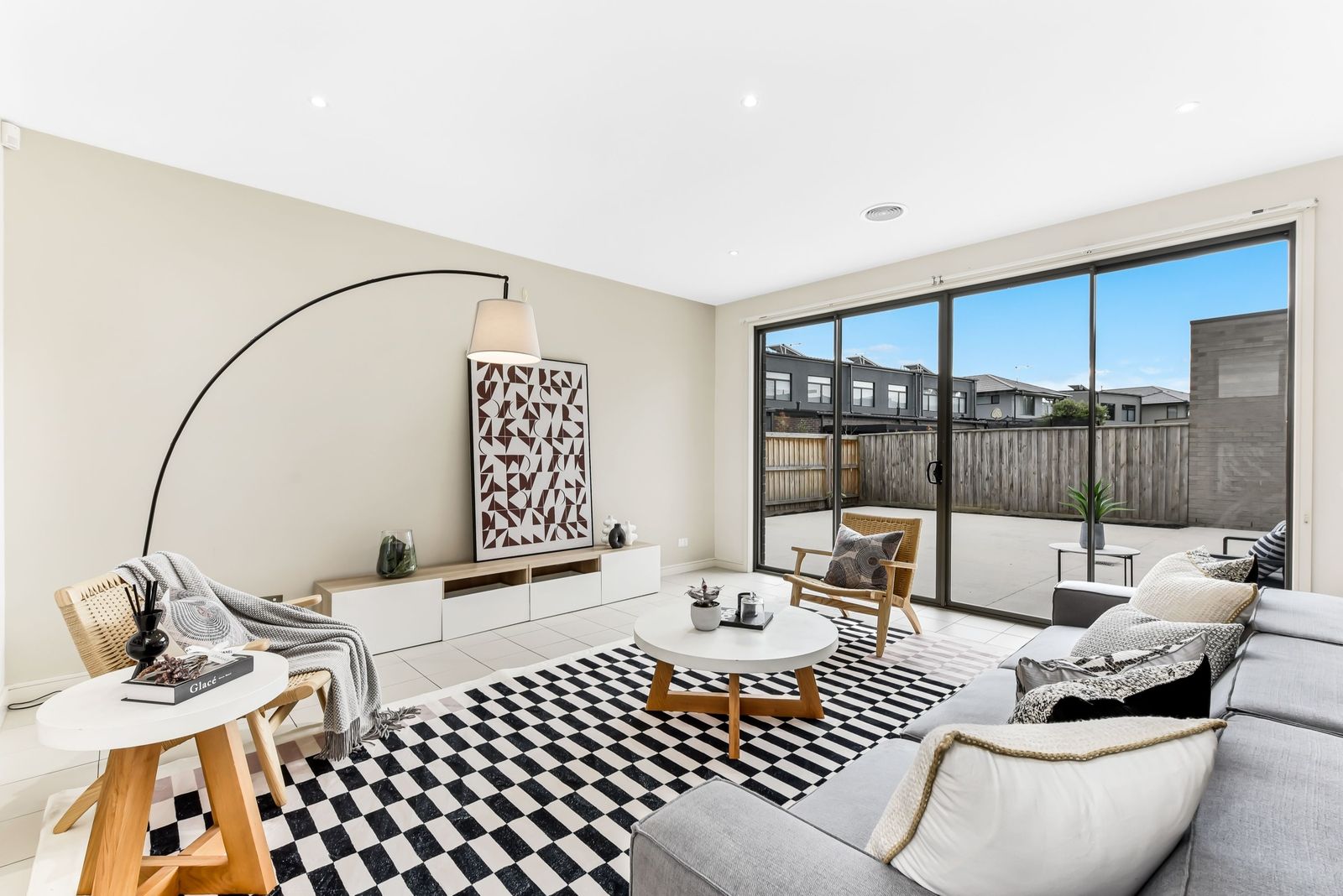 24 Edgbaston Way, Mulgrave VIC 3170, Image 2