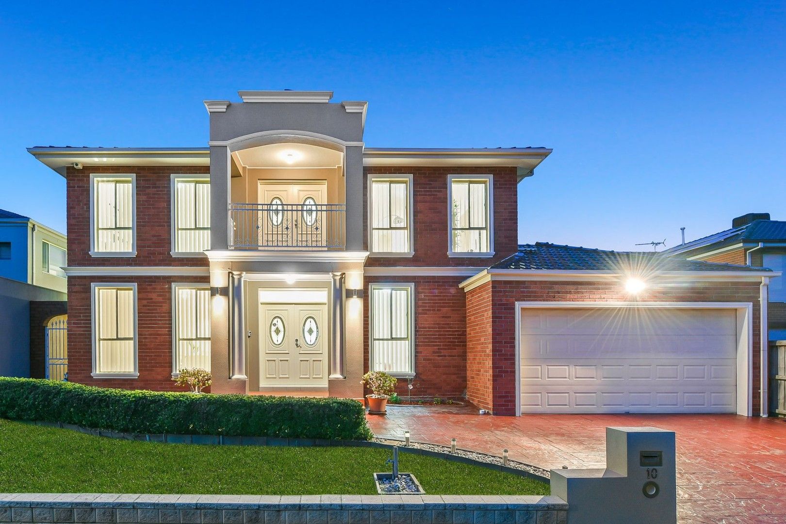 10 Parade Avenue, Keysborough VIC 3173, Image 0