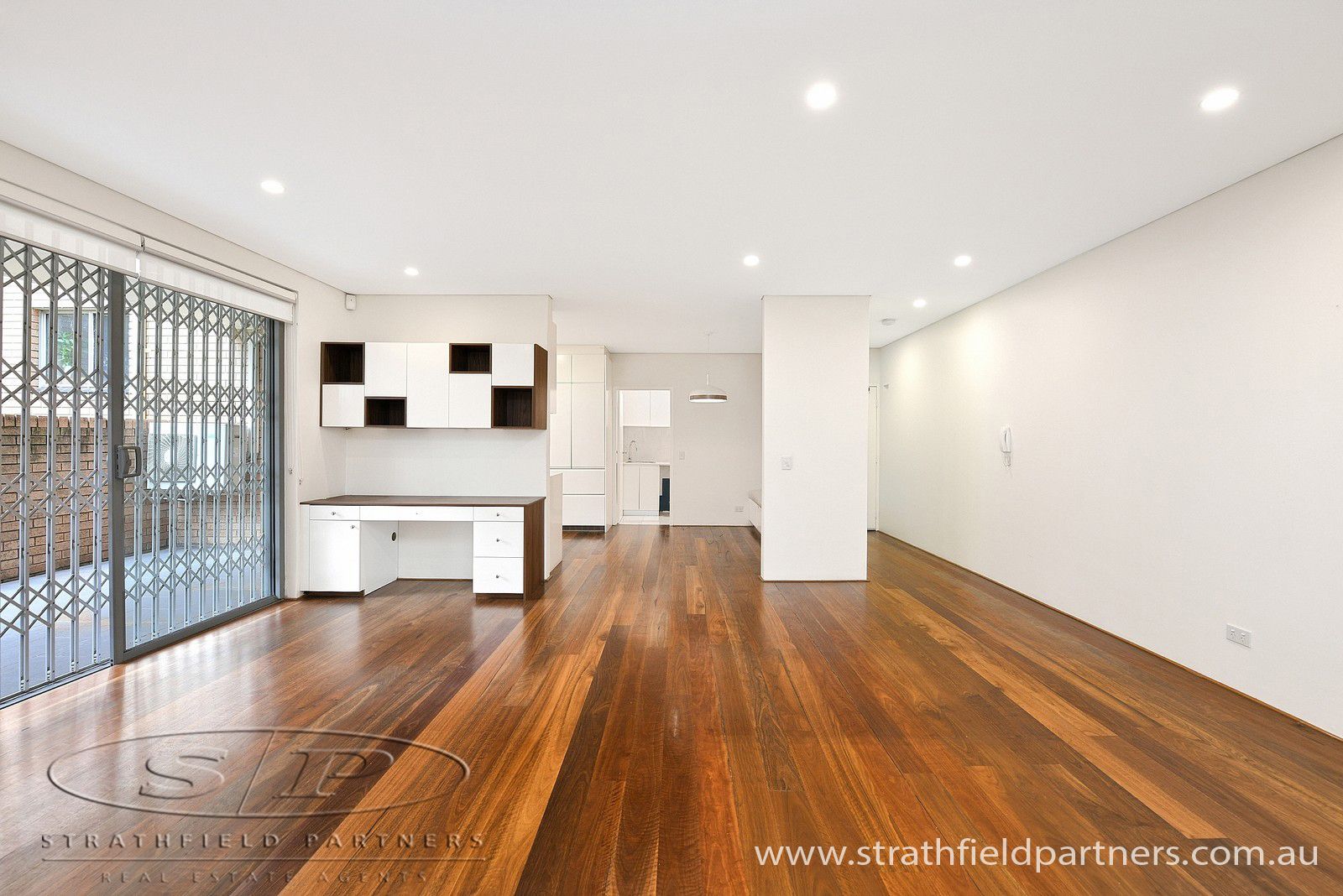 3 bedrooms Apartment / Unit / Flat in 2/11 Lyons Street STRATHFIELD NSW, 2135