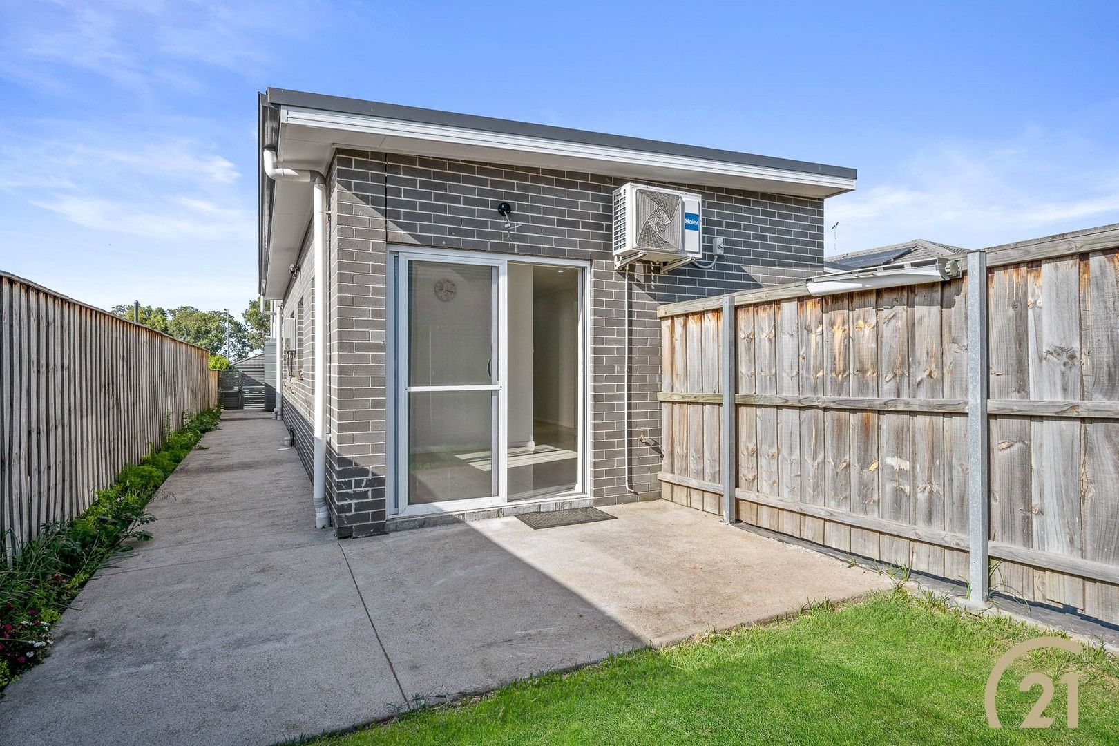 2 bedrooms Semi-Detached in 28A Kingsbury Street AIRDS NSW, 2560