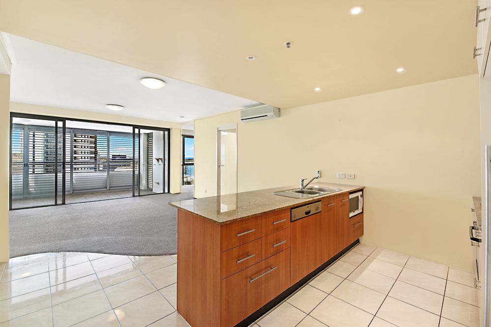 117/105 Scarborough Street, Southport QLD 4215, Image 0