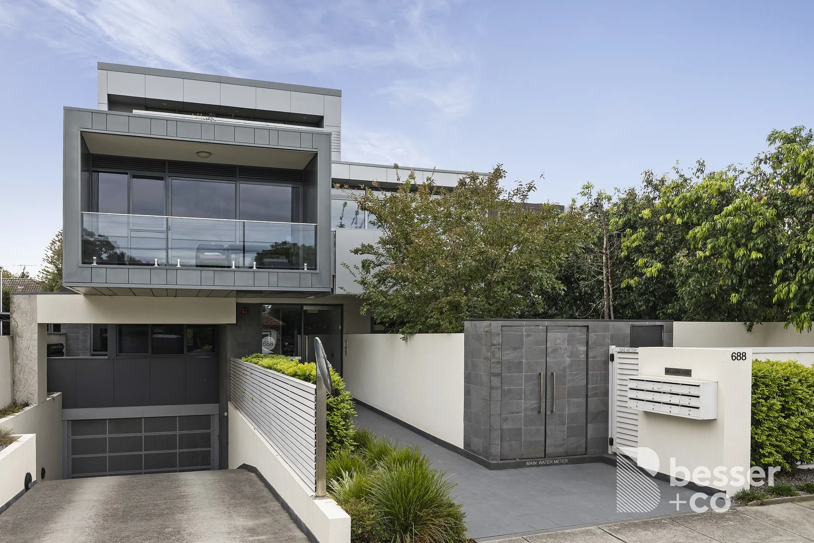 2/688 Inkerman Road, Caulfield North VIC 3161