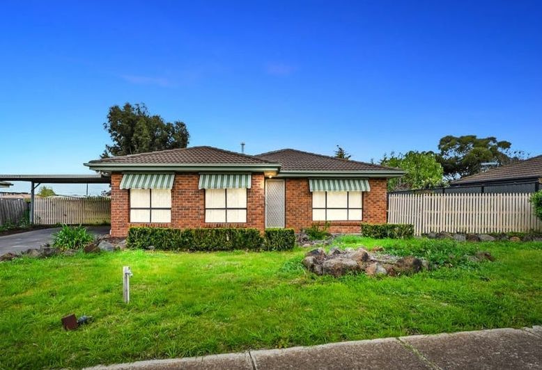 3 bedrooms House in 7 Brooklyn Road MELTON SOUTH VIC, 3338