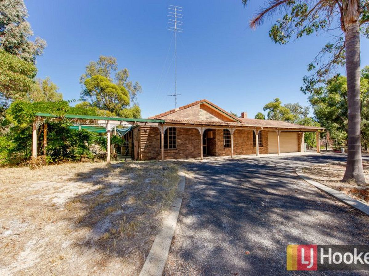 13 Crimp Crescent, Leschenault WA 6233