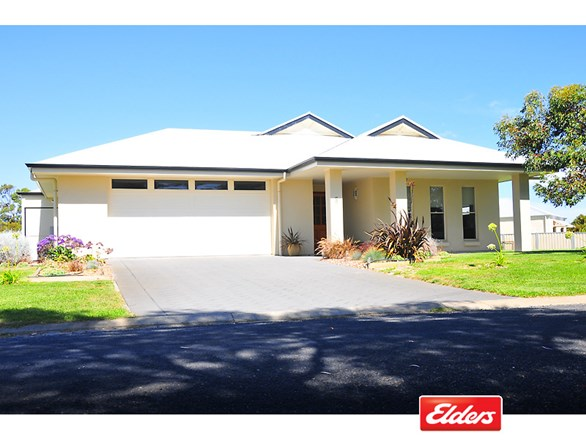 8 Cawthorne Drive, Robe SA 5276