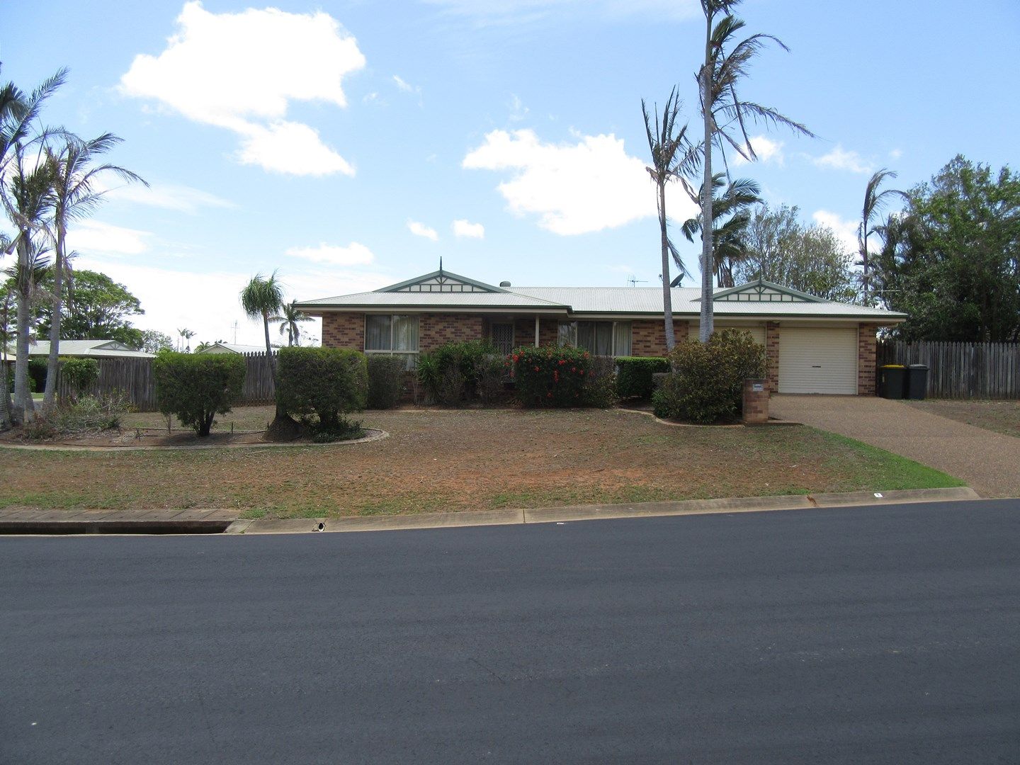 1 Cypress St, Avoca QLD 4670, Image 0