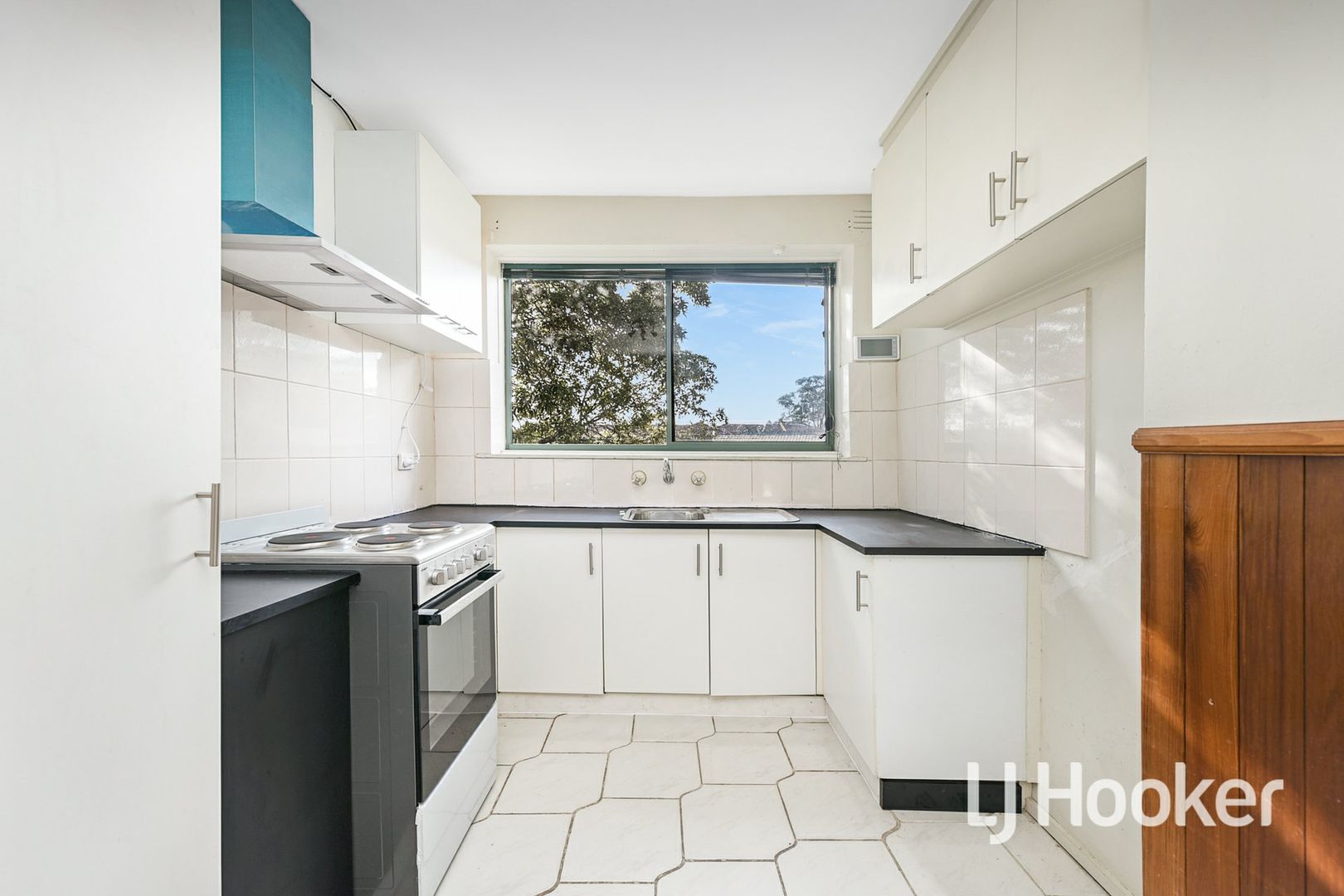 5/44-46 Potter Street, Dandenong VIC 3175, Image 2