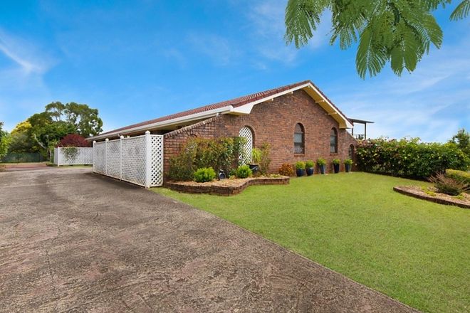 Picture of 1/3 Greenhills Drive, GOONELLABAH NSW 2480