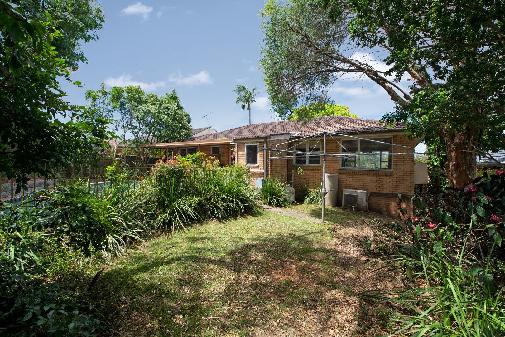 3 bedrooms House in 6 Blackburn Avenue NORTH ROCKS NSW, 2151