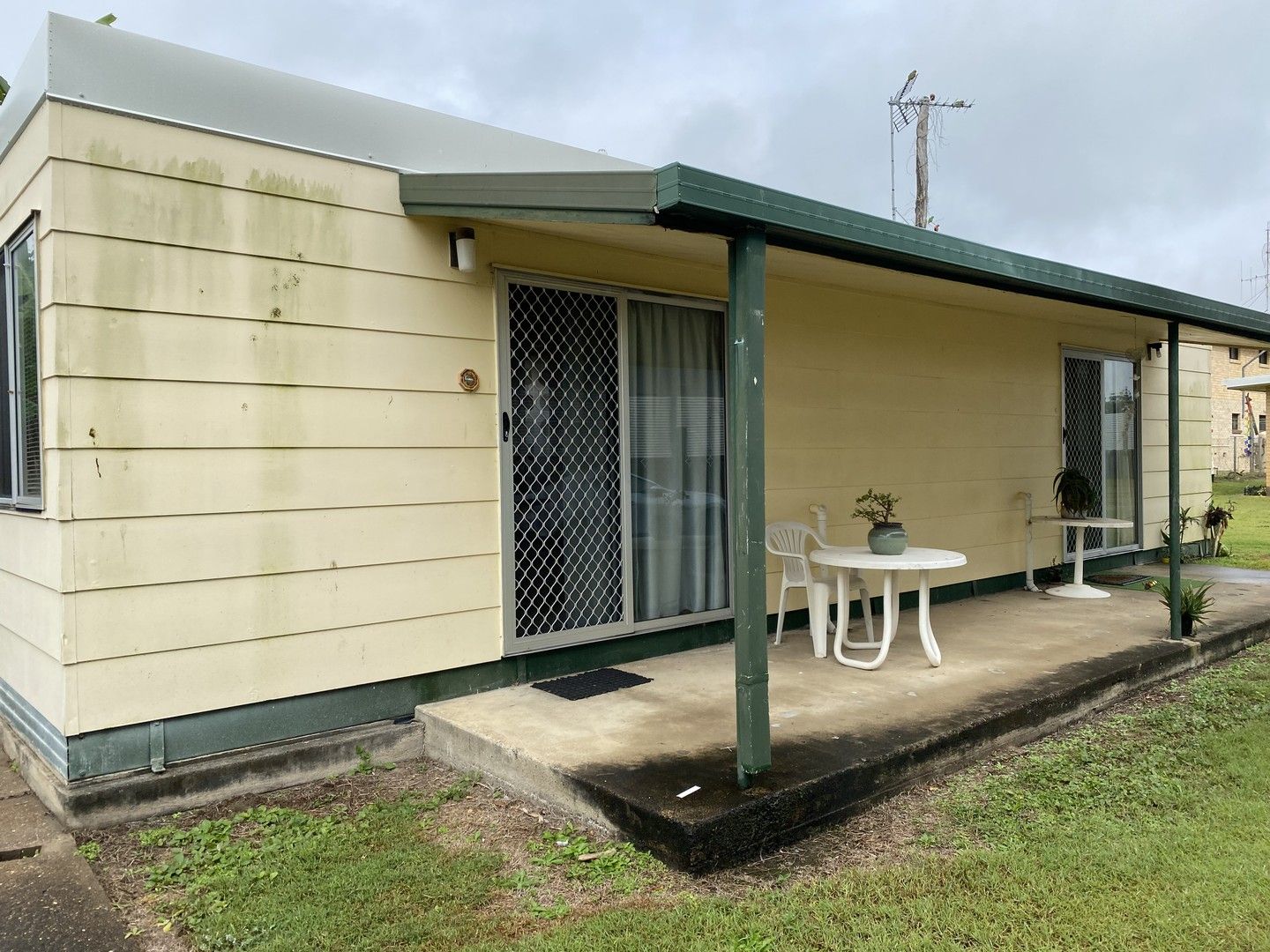 1 bedrooms House in 1/572 Esplanade URANGAN QLD, 4655