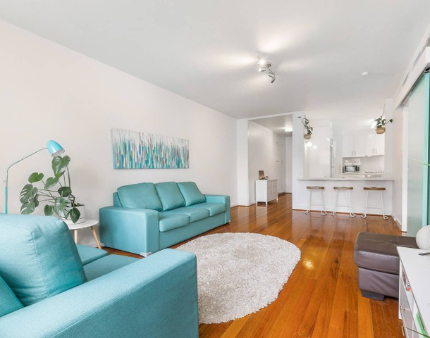 2/26 Beach Avenue, Elwood VIC 3184