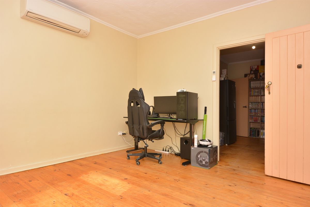 17 Patten Street, Whyalla Stuart SA 5608, Image 2