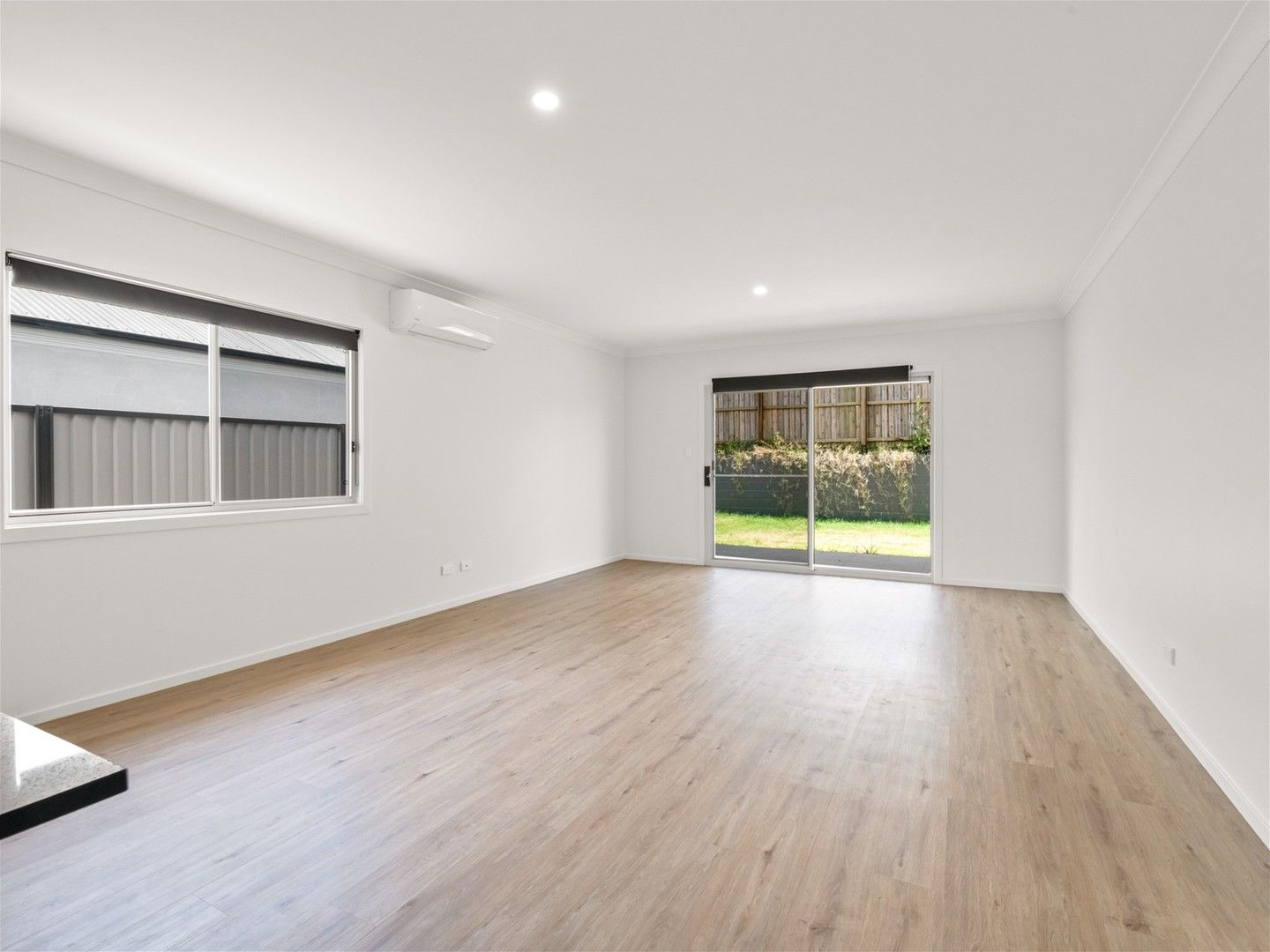 Ripley QLD 4306 4 beds house for Rent, 600 p/w New home with Free