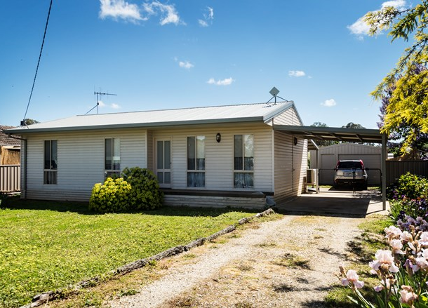 24 Station Street, Murchison VIC 3610