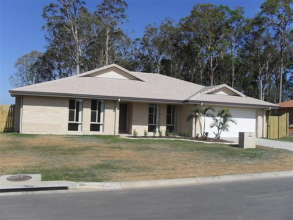 27 Redcedar Place, Morayfield QLD 4506