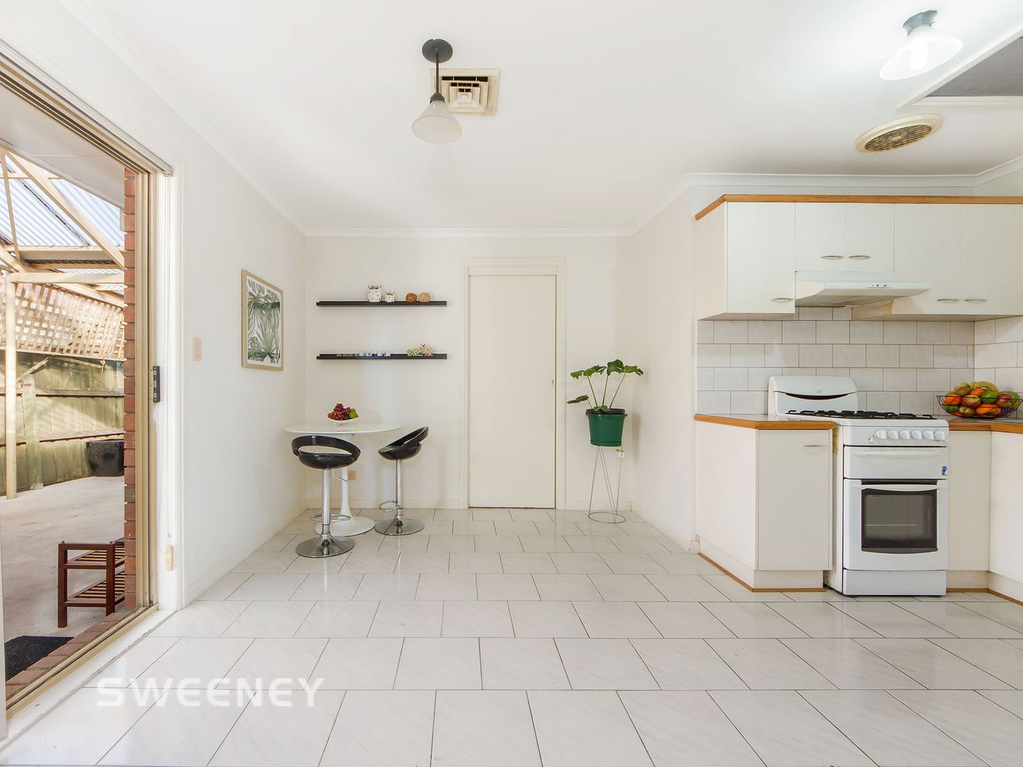 1/8 Trickey Court, Sunshine North VIC 3020, Image 2