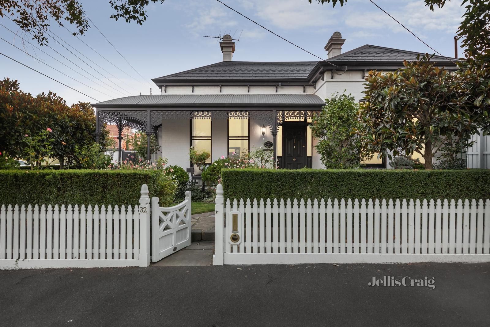 32 Claremont Avenue, Malvern VIC 3144, Image 0