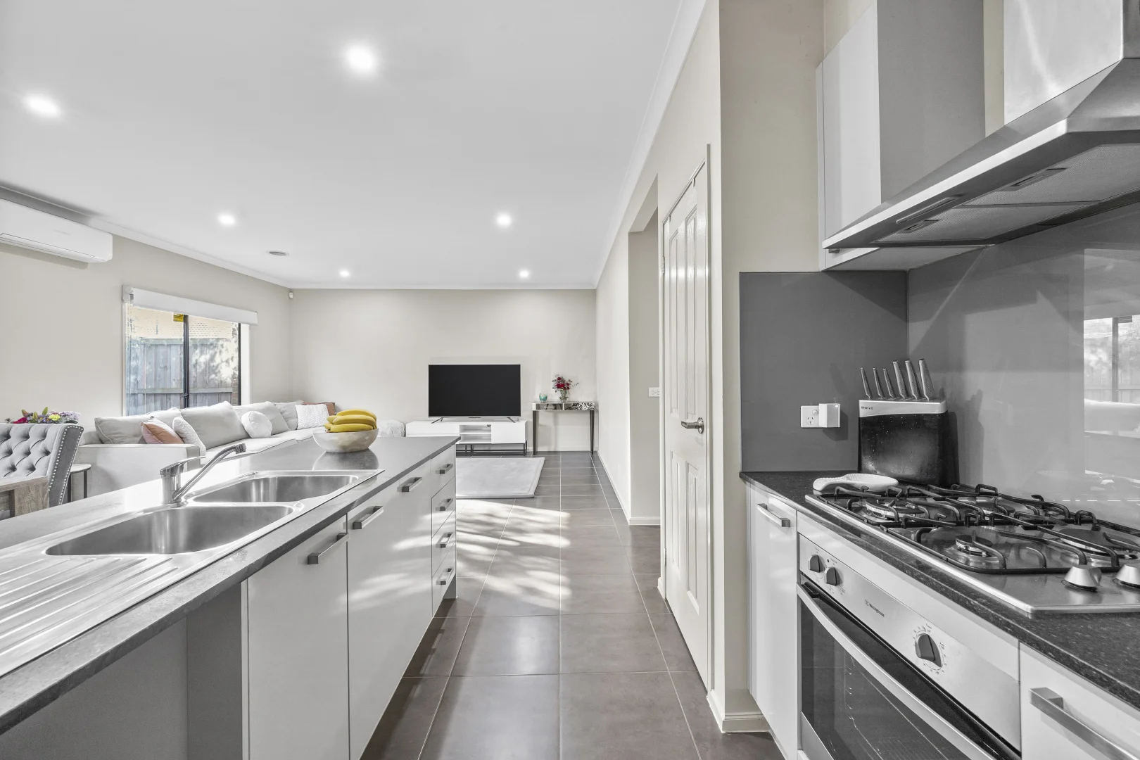 Additional image 5 of 12 Forrester Grove, Fraser Rise VIC 3336