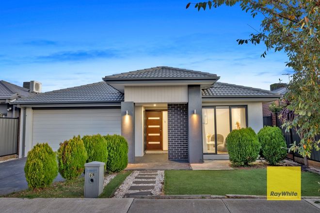 Picture of 67 Caraleena Drive, TARNEIT VIC 3029