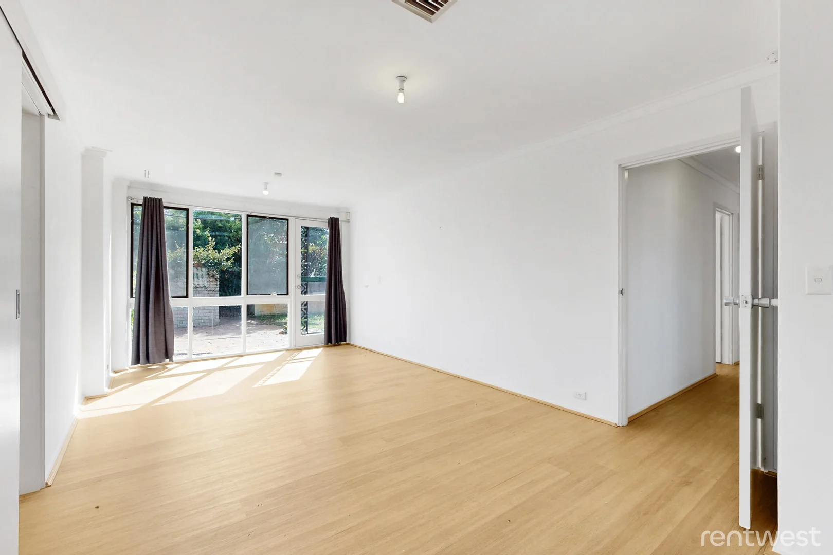 Additional image 5 of 69 Dean Rd, Bateman WA 6150