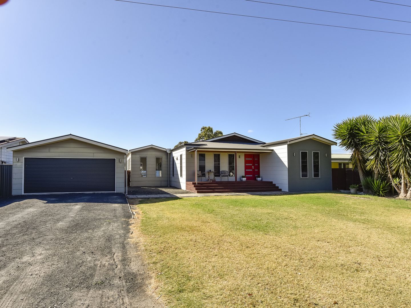 87 Clarke Street, Penola SA 5277, Image 1