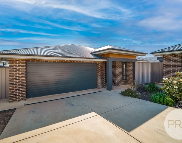 6 Beaurepaire Street, Boorooma NSW 2650