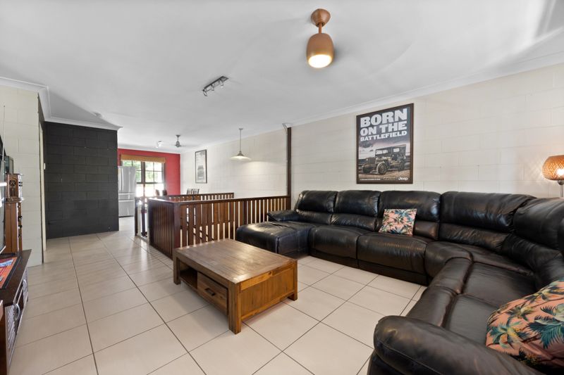 2 bedrooms Townhouse in 4/29 Ocean Avenue SLADE POINT QLD, 4740