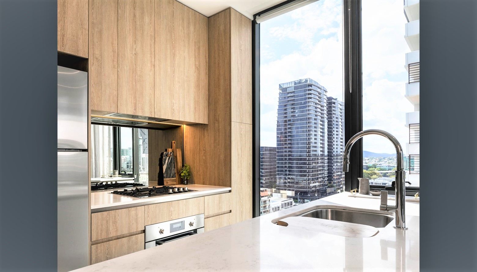 2 bedrooms Apartment / Unit / Flat in 1201/111 Melbourne Street SOUTH BRISBANE QLD, 4101