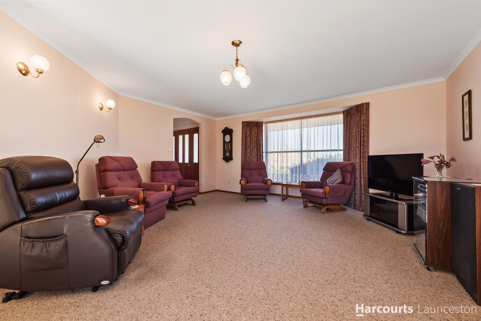 5 Pamela Court, Summerhill TAS 7250 House For Rent 490 Domain