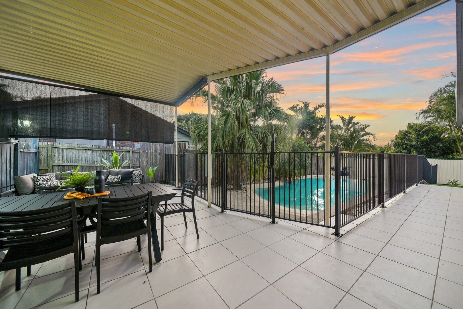 3 bedrooms House in 11 Prosser Street RIVERHILLS QLD, 4074