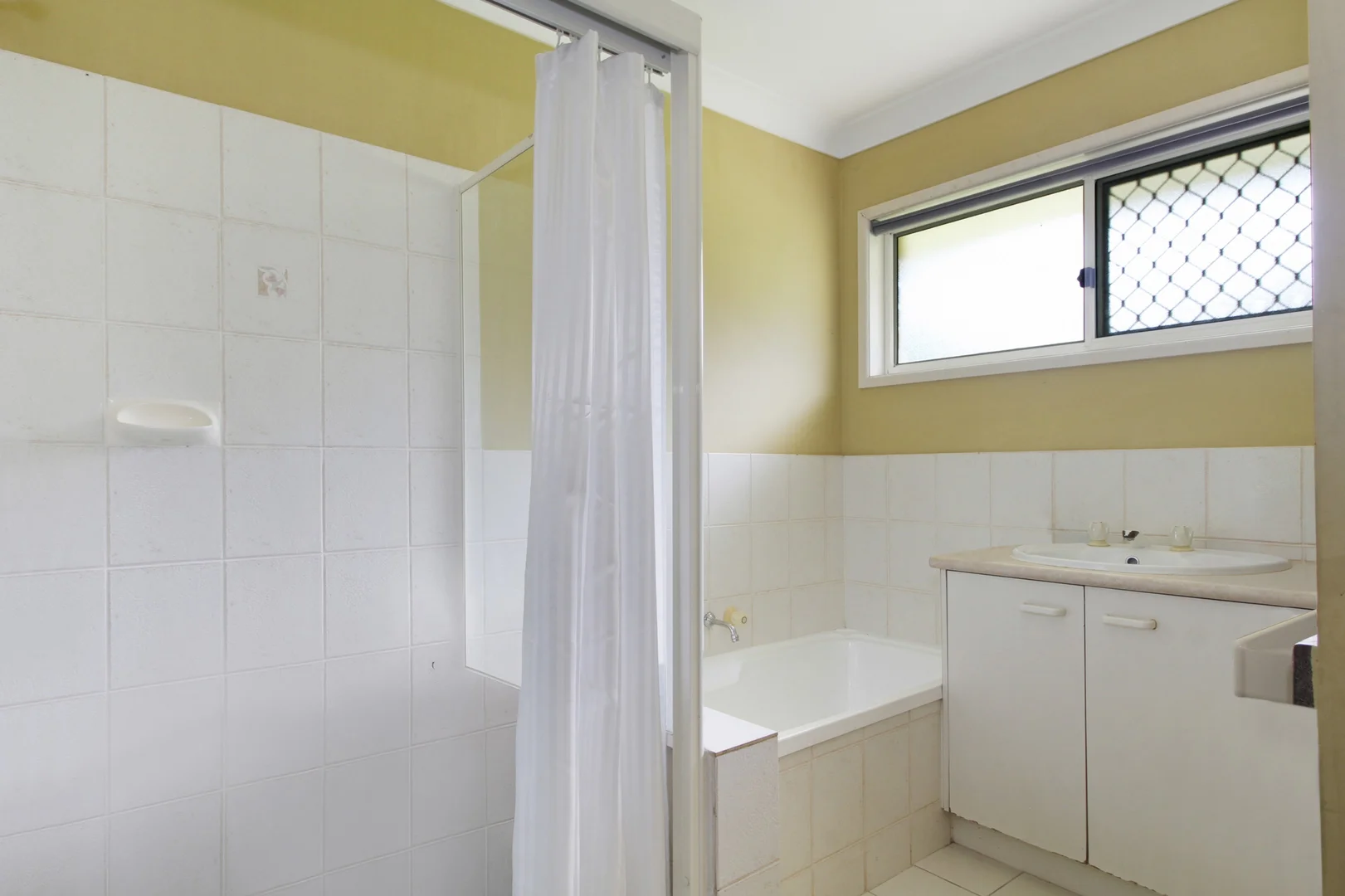 Additional image 3 of 13 Lemontree Dr, Macleay Island QLD 4184