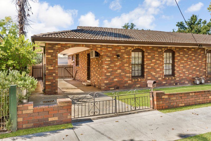 1/6 MAPLE STREET, Golden Square VIC 3555, Image 0