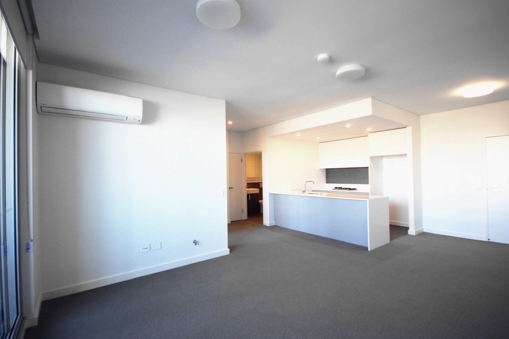 2 bedrooms Apartment / Unit / Flat in 414/5 Verona Drive WENTWORTH POINT NSW, 2127
