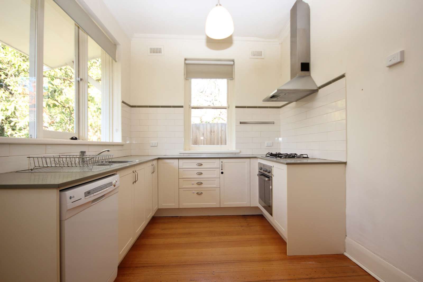 2 Gladstone Avenue, Armadale VIC 3143 House For Rent 750 Domain