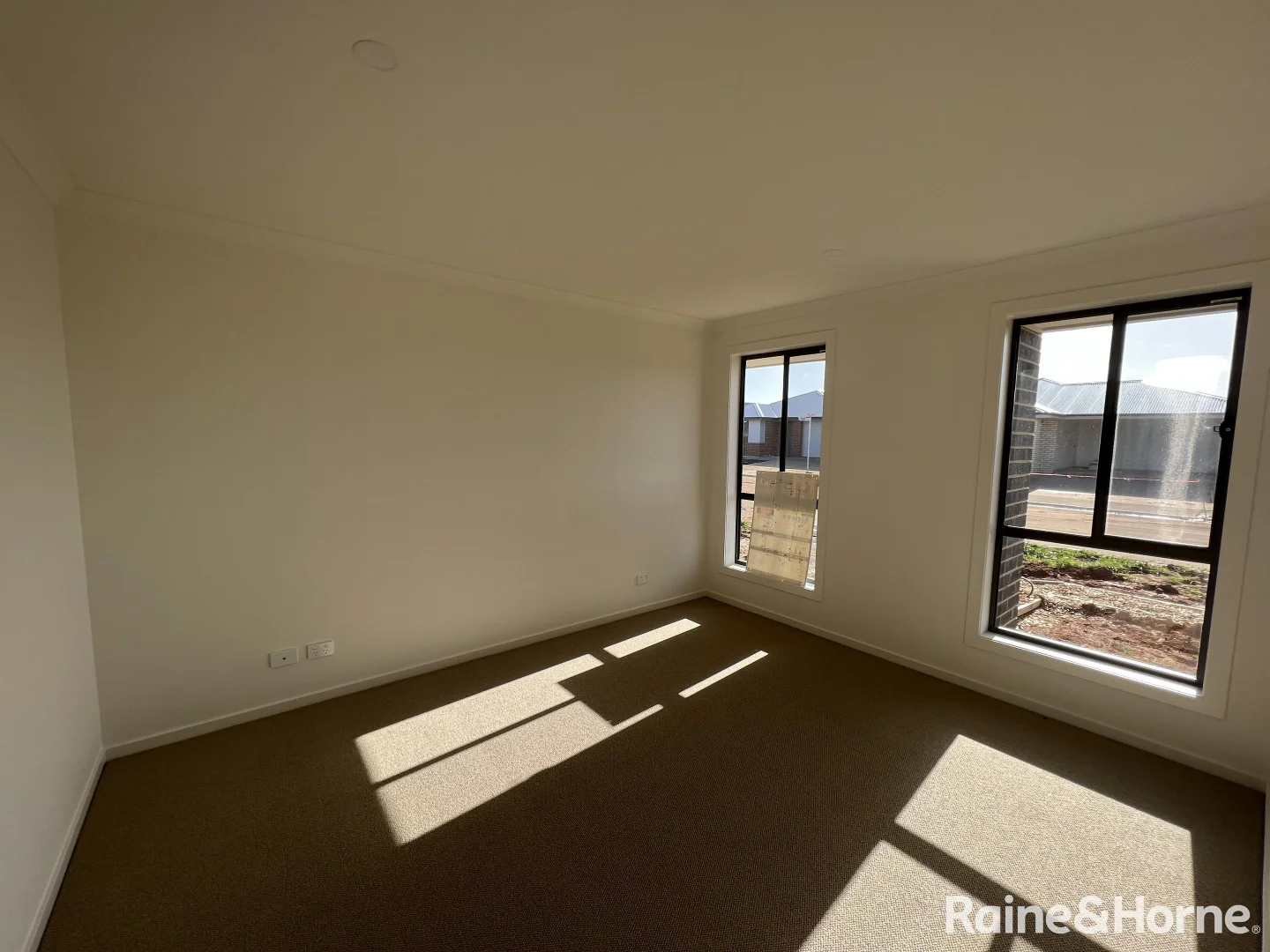 Additional image 2 of 14 Cyclops Street, Munno Para SA 5115