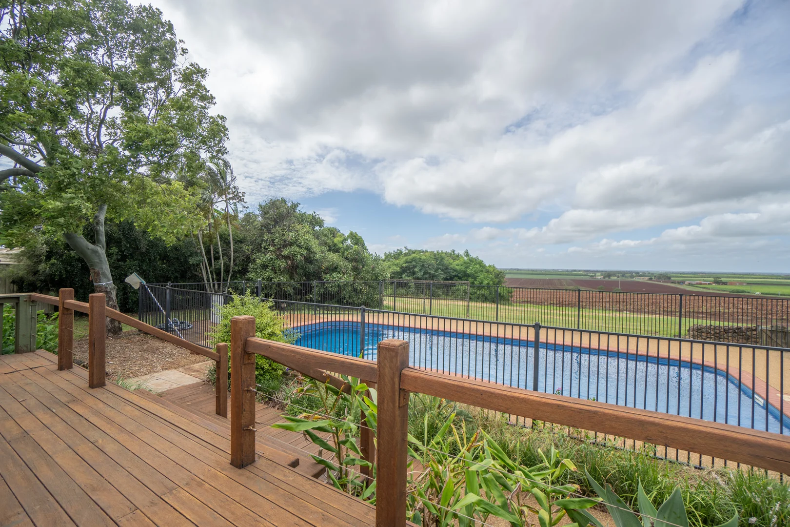 Additional image 25 of 8 Anthonys Rest, Qunaba QLD 4670