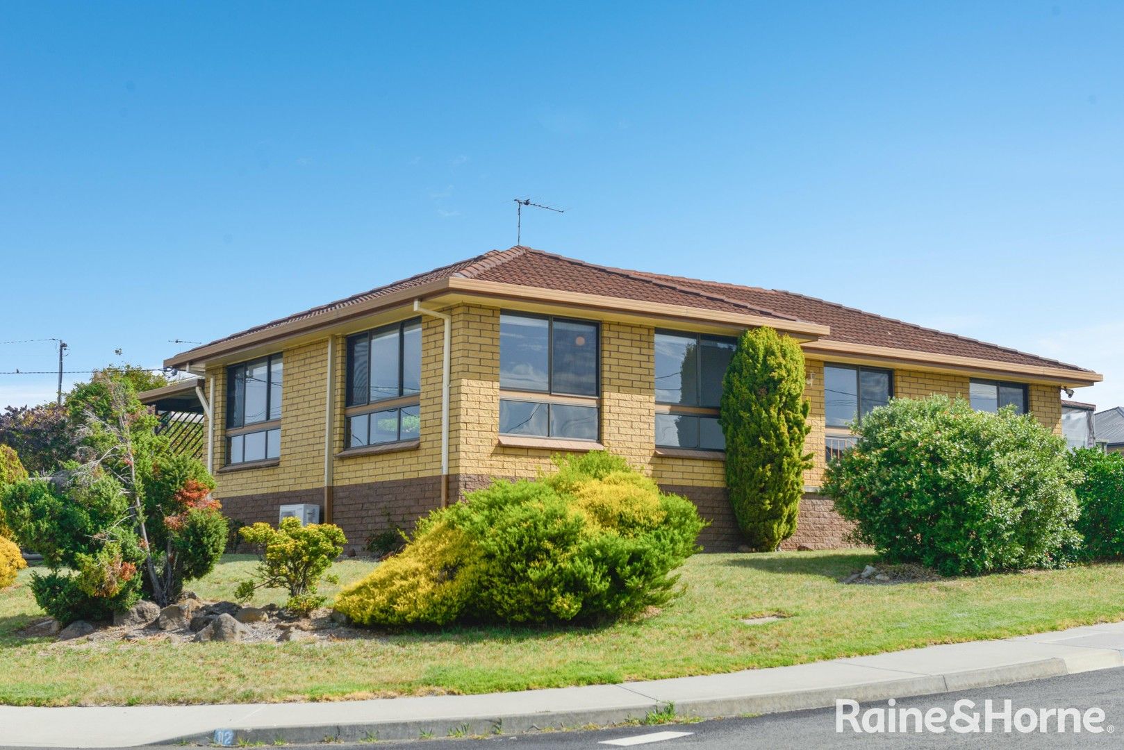12 Second Avenue, Midway Point TAS 7171, Image 0