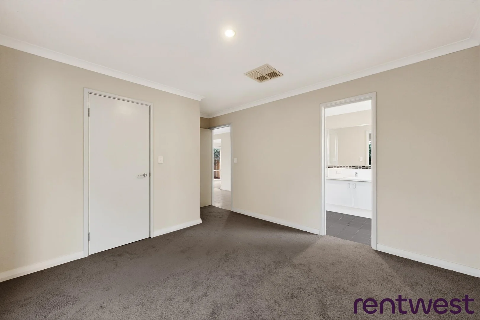 Additional image 12 of 2/45 Towncentre Drive, Thornlie WA 6108