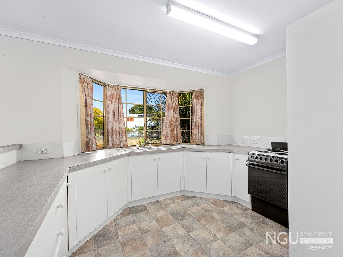 2/15 Wellington Street, Brassall QLD 4305, Image 1