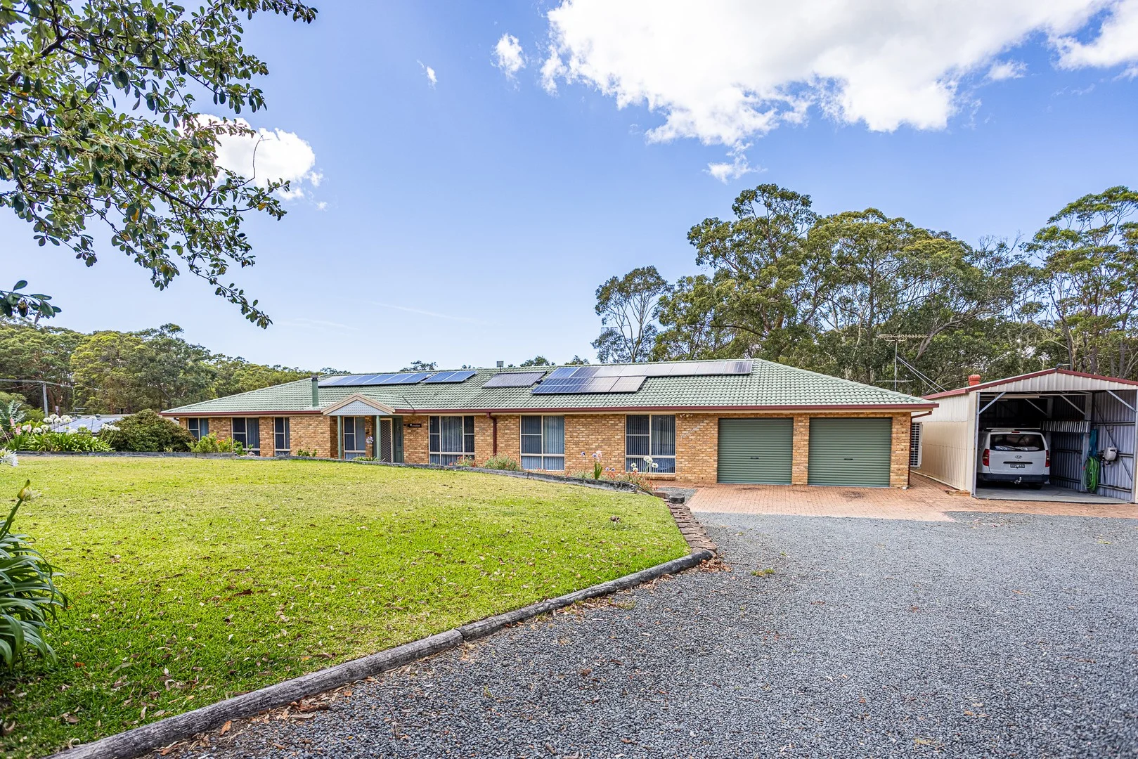6 Boondelbah Road, Tea Gardens NSW 2324