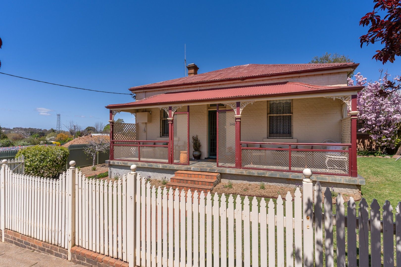 100 Bank Street, Molong NSW 2866, Image 0