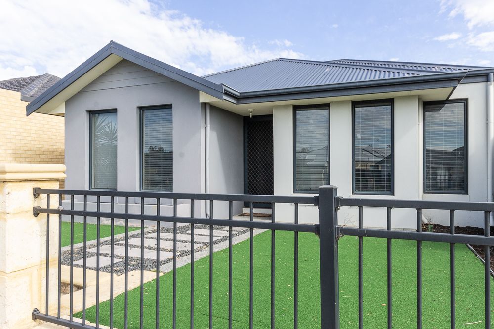 3 bedrooms House in 51 Verbana Drive AVELEY WA, 6069