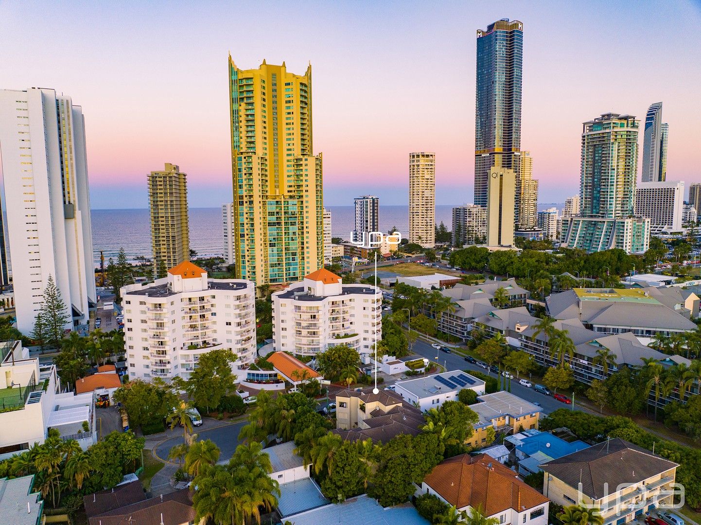 3 bedrooms Apartment / Unit / Flat in 10/4-6 Acacia Avenue SURFERS PARADISE QLD, 4217