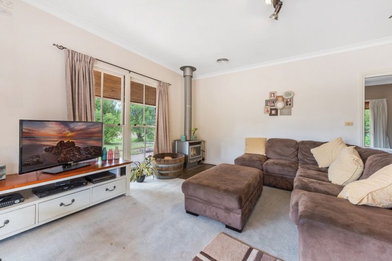 6 Kestrel Place, Teesdale VIC 3328, Image 2