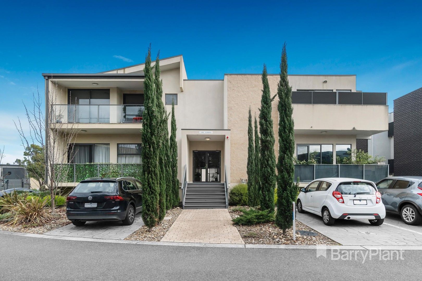 7/27 Diamond Boulevard, Greensborough VIC 3088, Image 0