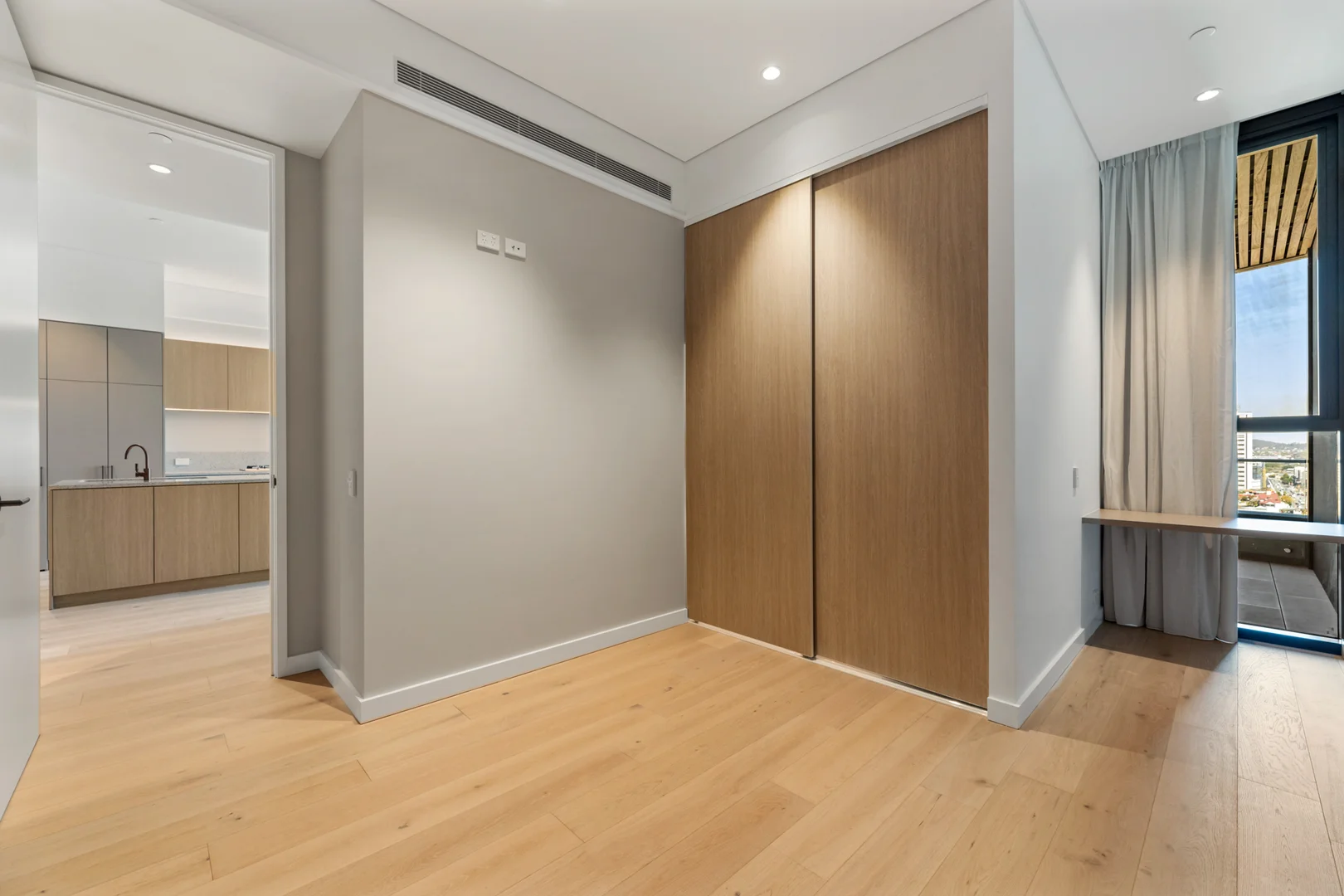 Additional image 5 of 1205/470 Main Street, Kangaroo Point QLD 4169