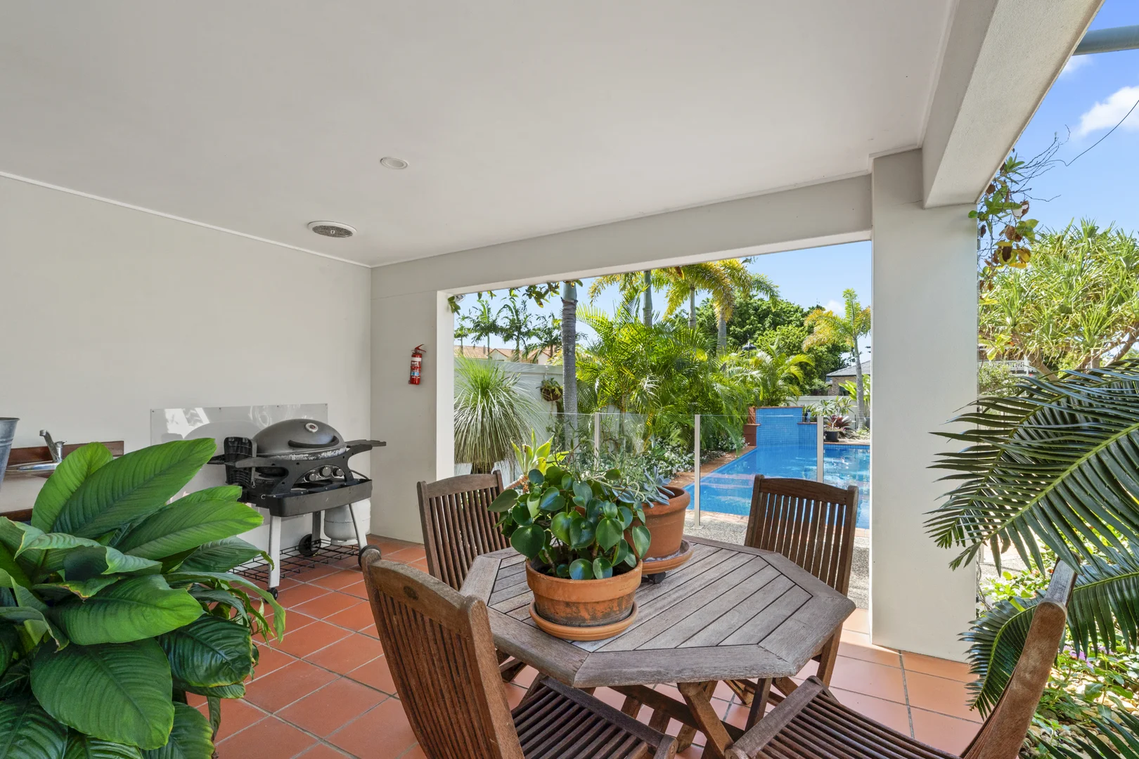 Additional image 19 of 6 Montserrat Court, Clear Island Waters QLD 4226