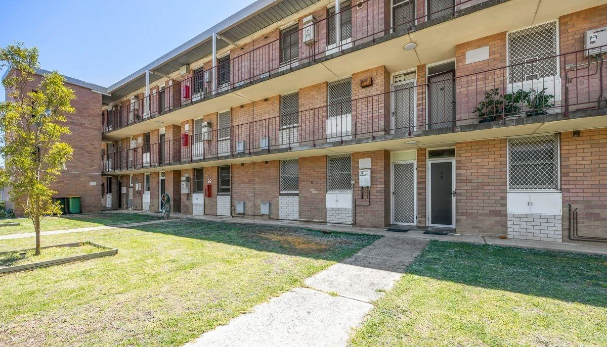 9/221 Clontarf Road, Hamilton Hill WA 6163