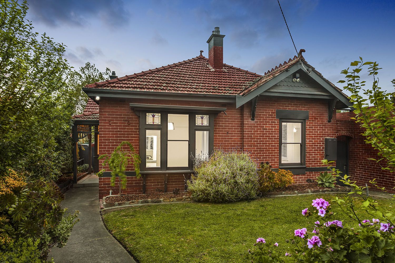 7 Mcmillan Street, Elsternwick Property History & Address Research