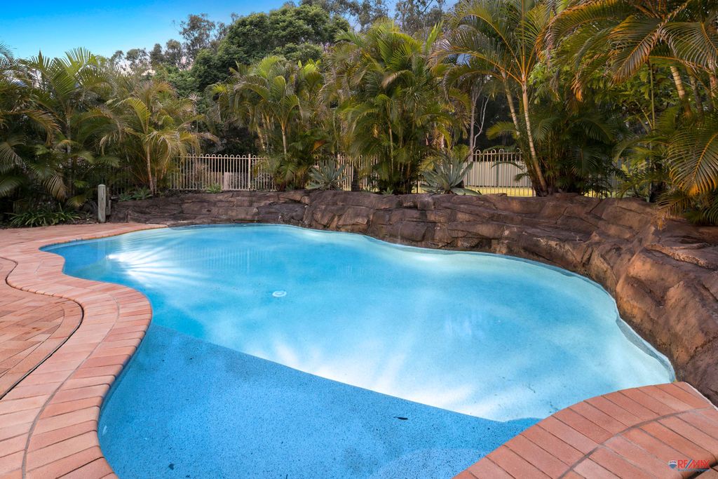 102 Hanover Drive, Alexandra Hills QLD 4161, Image 2